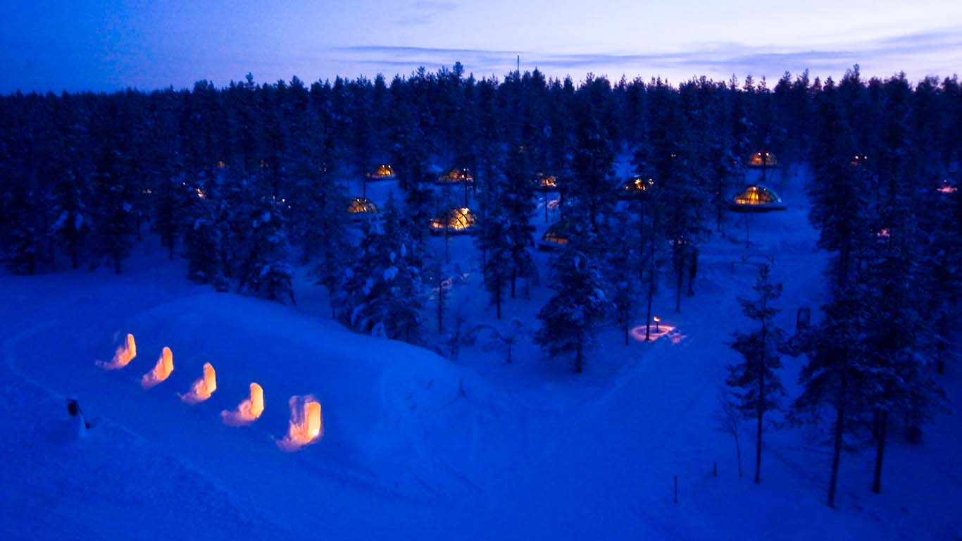 Image des igloos depuis le ciel.